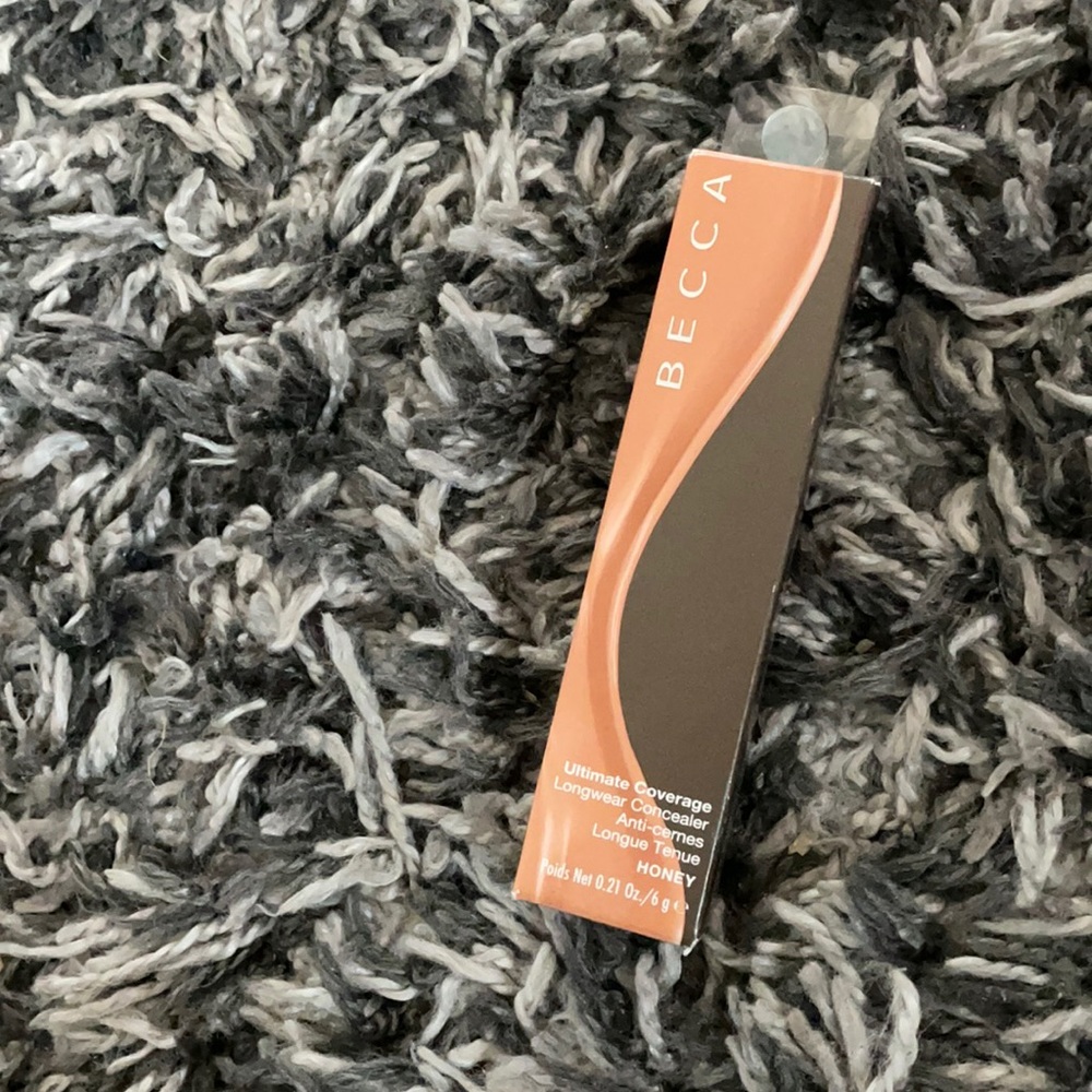 Becca concealer